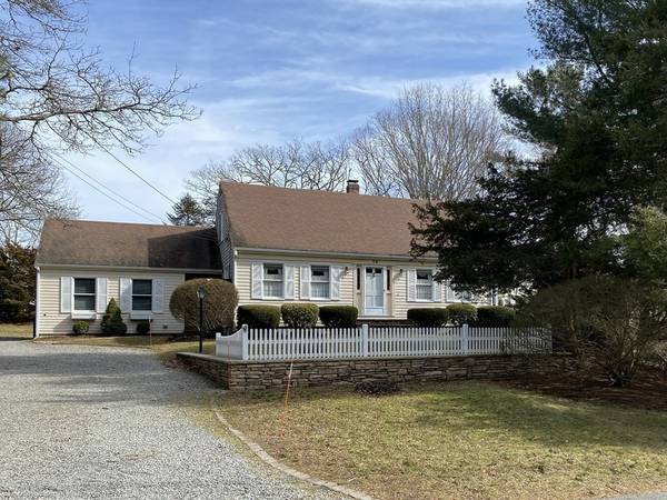 Mattapoisett, MA 02739,18 Driscoll Ln