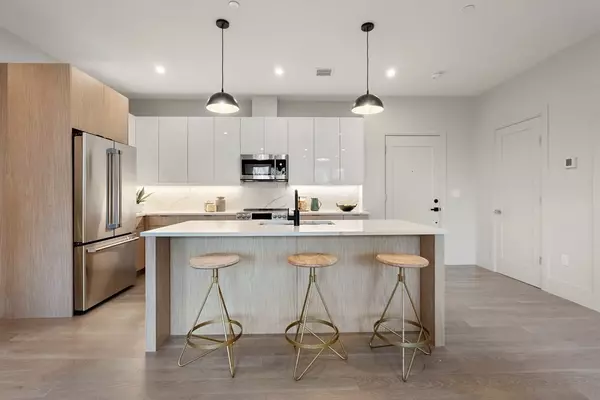 Quincy, MA 02171,85 Myrtle Street #307