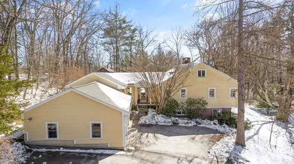 410 Lowell Rd, Concord, MA 01742