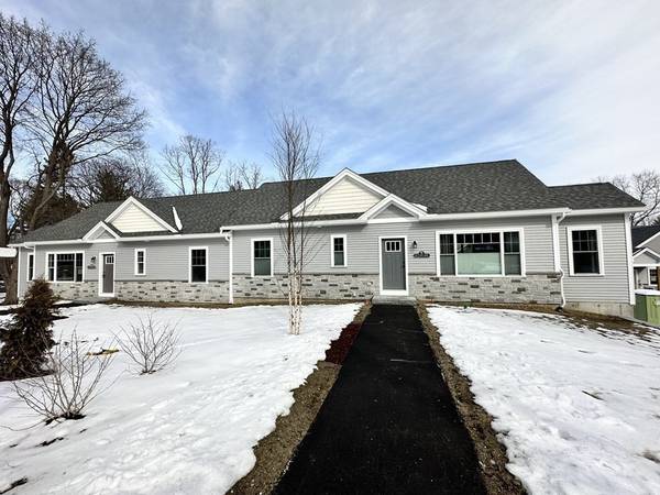 Nashua, NH 03064,10 Sutton Way #11