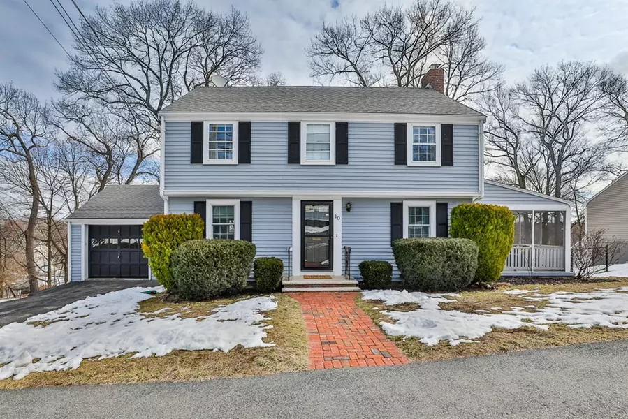 10 Jordan Ave, Wakefield, MA 01880