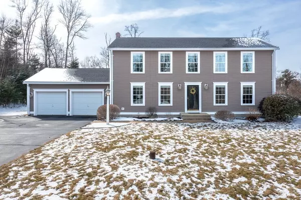 31 Woodhill Rd, Monson, MA 01057