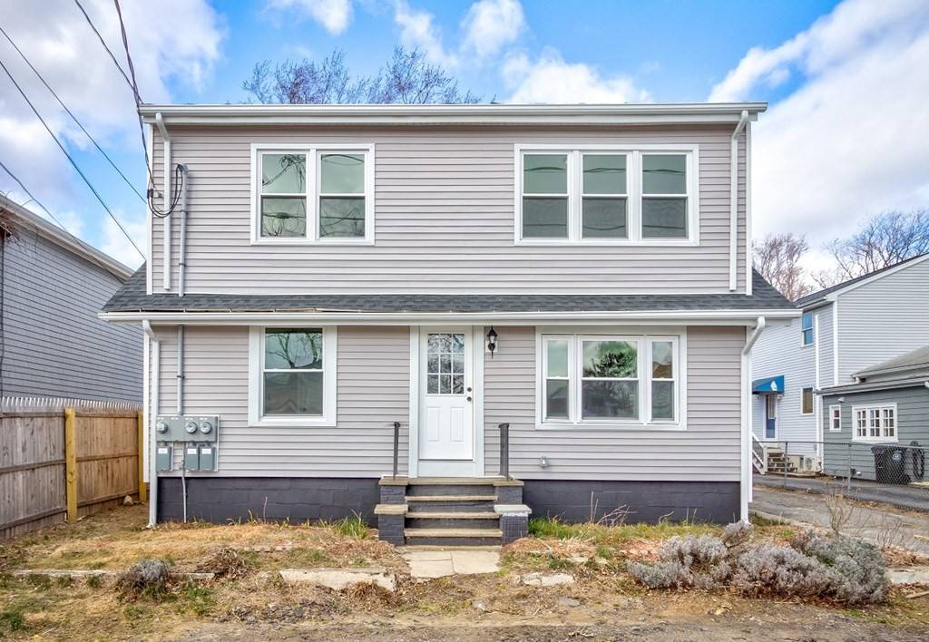 415 Ocean Grove Ave, Swansea, MA 02777