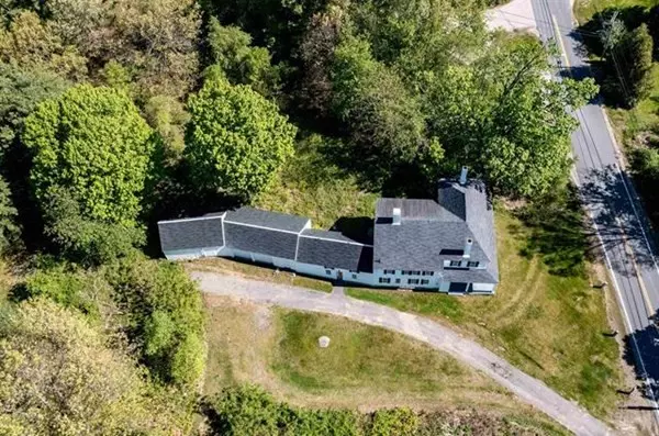 Kingston, NH 03848,8 Old Coach Road