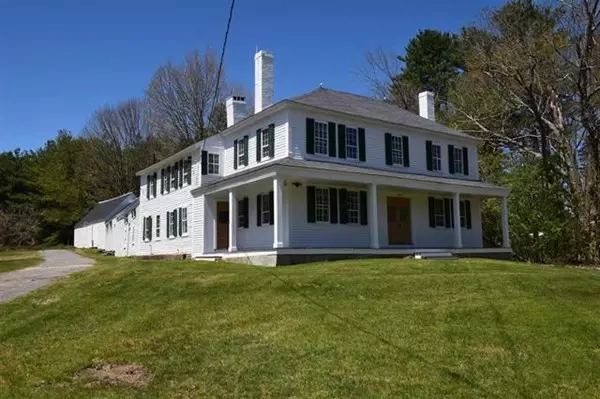 8 Old Coach Road, Kingston, NH 03848