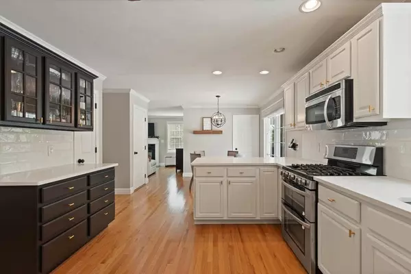 Reading, MA 01867,1198 Main Street