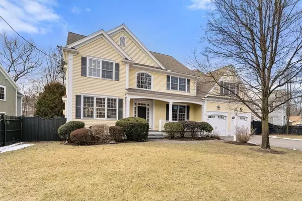 51 Baker Pl, Newton, MA 02462