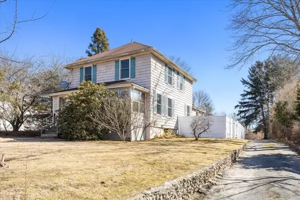 10 Great Neck Road, Wareham, MA 02538