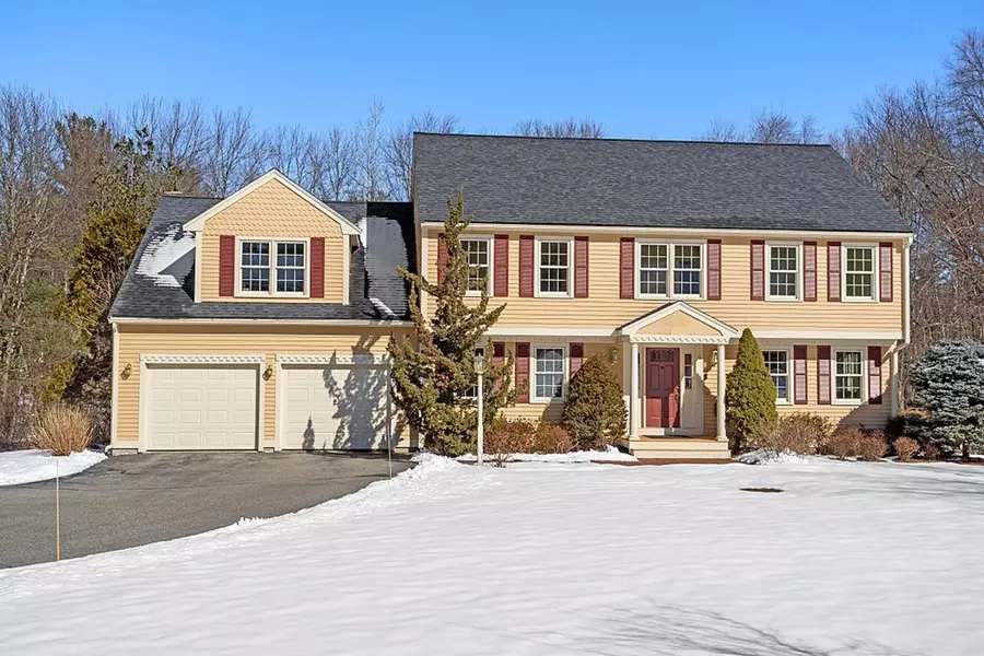 4 Kennedy Ln, Acton, MA 01720