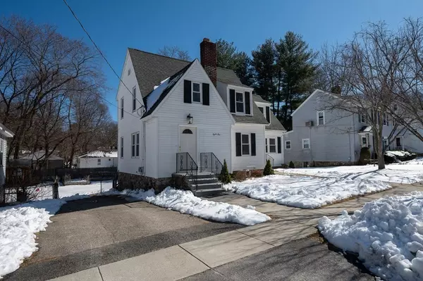 41 Dellwood Rd, Worcester, MA 01602