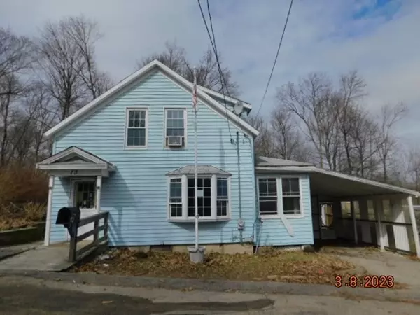 13 Fremont St, Plainville, MA 02762