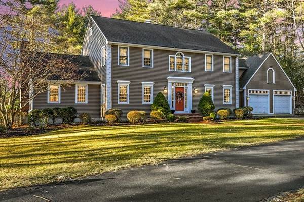 67 Anderson Farm Rd, Hanover, MA 02339