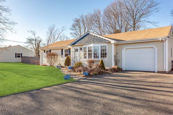 Seekonk, MA 02771,320 Anthony St