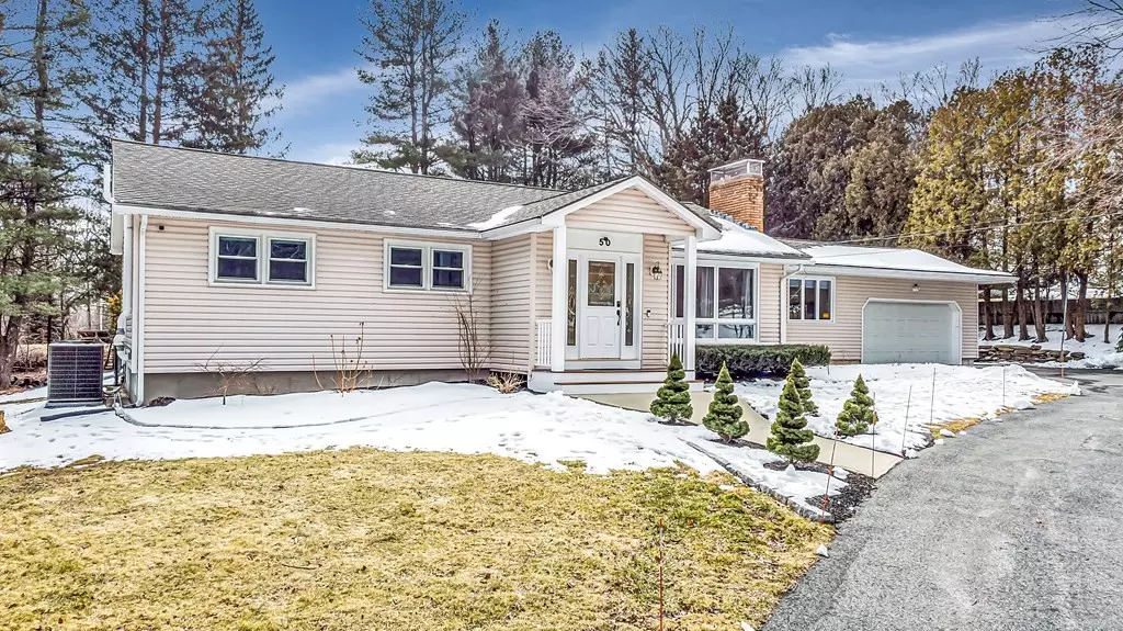 50 Colonial Rd, Sutton, MA 01590