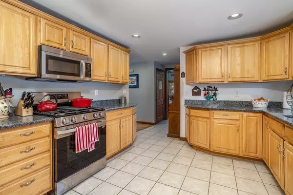 Nashua, NH 03064,87 Cox Street