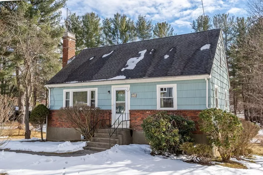 69 Causeway St, Hudson, MA 01749