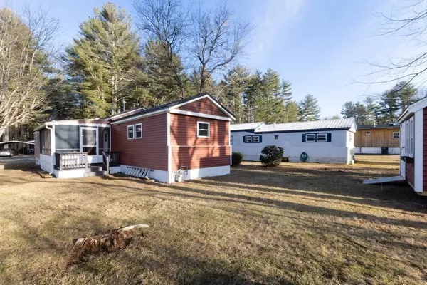 Halifax, MA 02338,40 Beechwood