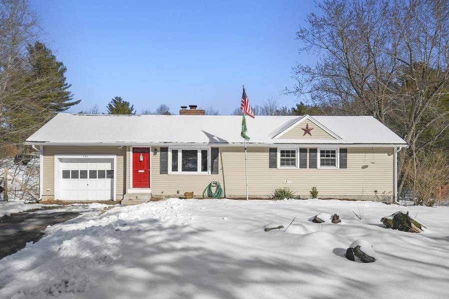 101 Brookline Street, Pepperell, MA 01463