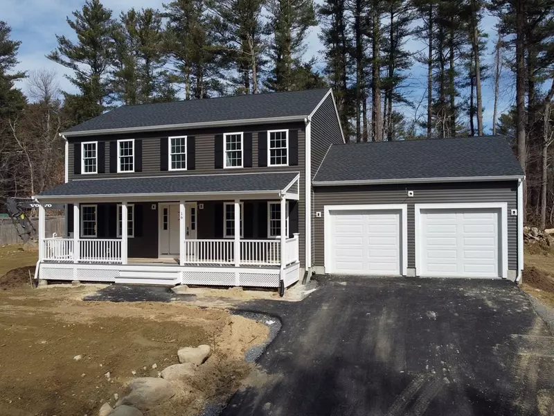 16 Spruce Road, Lakeville, MA 02347