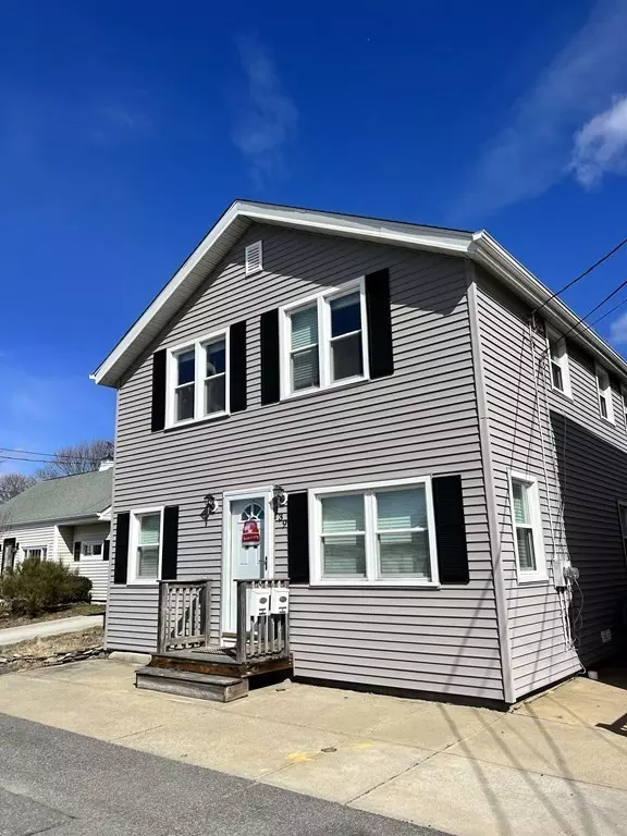 Swansea, MA 02777,139 Bluff Ave