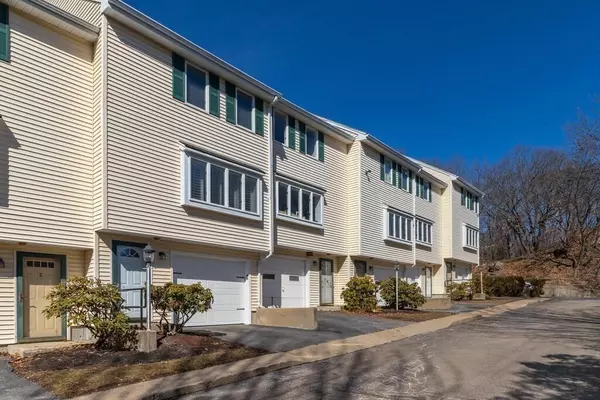 Saugus, MA 01906,59 Denver St #4