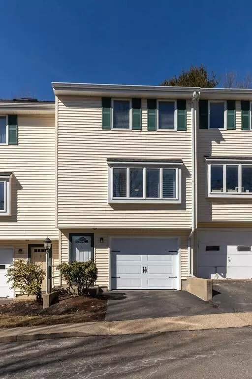 Saugus, MA 01906,59 Denver St #4