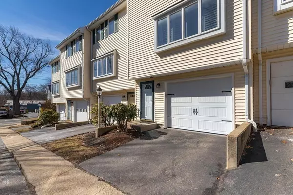 59 Denver St #4, Saugus, MA 01906