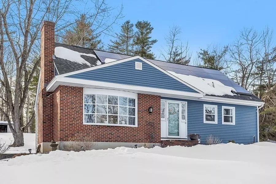 556 New Ipswich Rd, Ashby, MA 01431