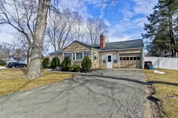 Agawam, MA 01001,118 River Rd