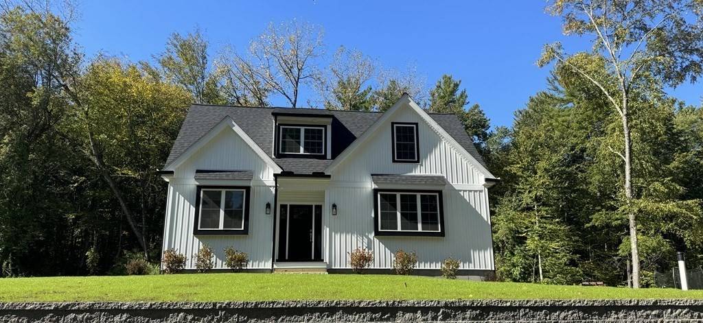 15 Birchwood Road, Holliston, MA 01746