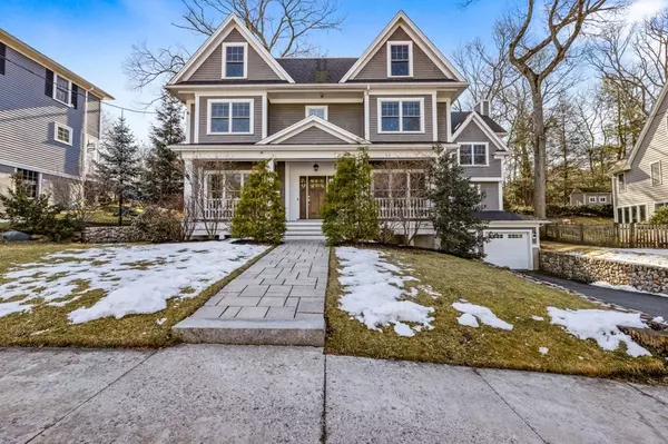 36 Newbrook Circle, Newton, MA 02467