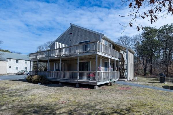 35 Ashumet Rd #7D, Mashpee, MA 02649