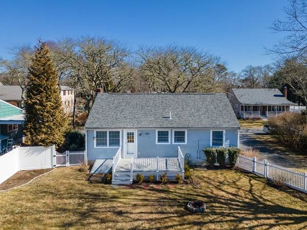 Mattapoisett, MA 02739,5 Baker Ln