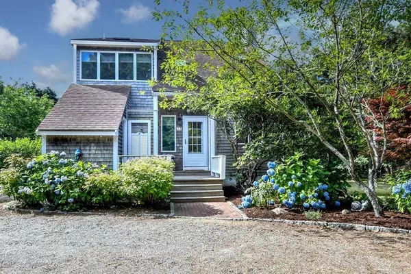 Edgartown, MA 02539,22 Crafts Field Way