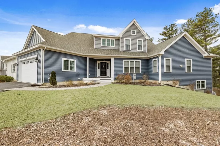 74 Sunflower Way, Plymouth, MA 02360