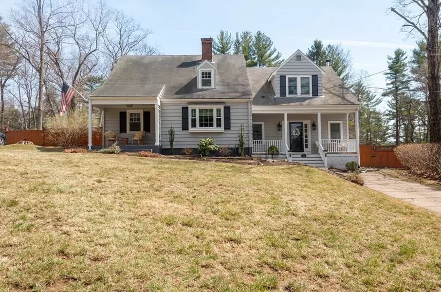 123 Forest Hill Avenue, Lynnfield, MA 01940