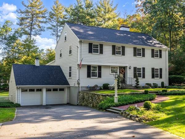 138 Summer St, Weston, MA 02493