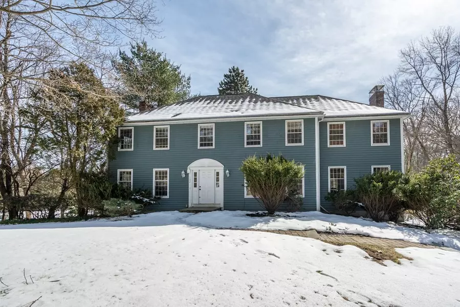 192 Marlboro Road, Sudbury, MA 01776