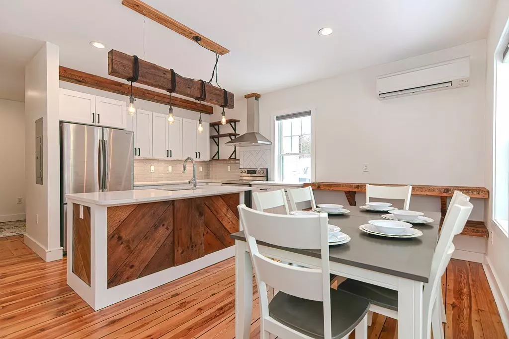 Harvard, MA 01451,166 Littleton Rd #1