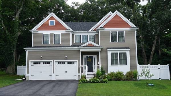 8 Aerial St, Lexington, MA 02421