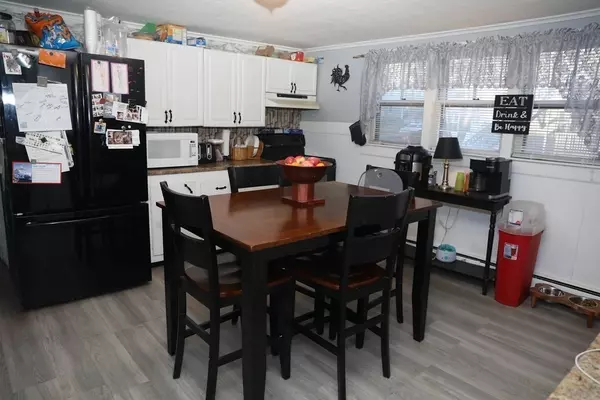 Southbridge, MA 01550,77 Coombs St