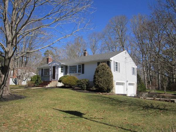 Yarmouth, MA 02675,30 Lucerne Dr