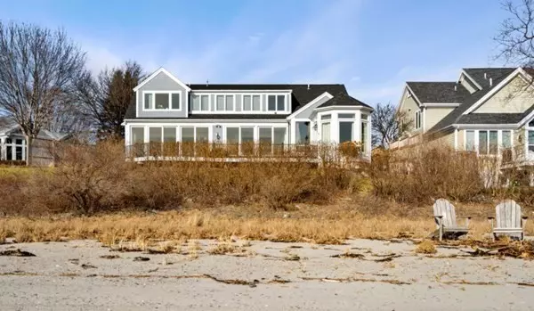 New Castle, NH 03854,99 Campbells Ln