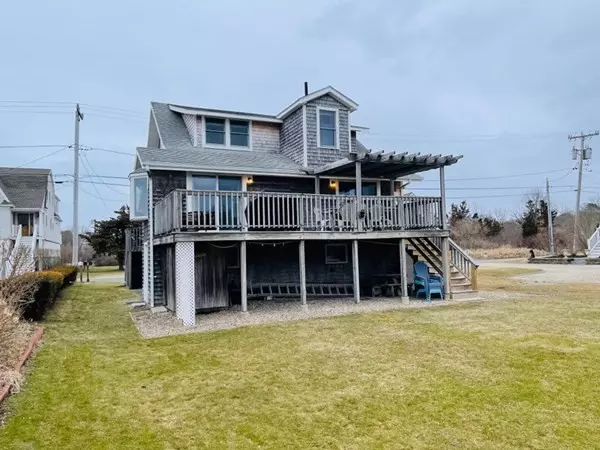 Falmouth, MA 02556,134 Silver Beach Ave