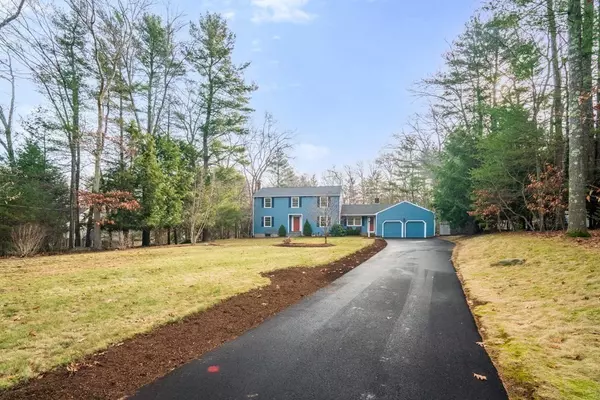 Sherborn, MA 01770,23 Stoneybrook Rd