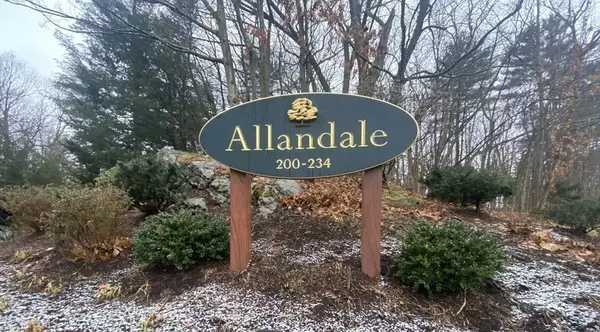 Boston, MA 02467,206 Allandale Road #2D