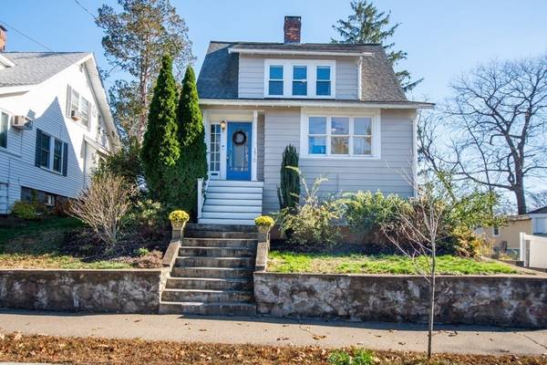 270 Blue Hill Ave, Milton, MA 02186