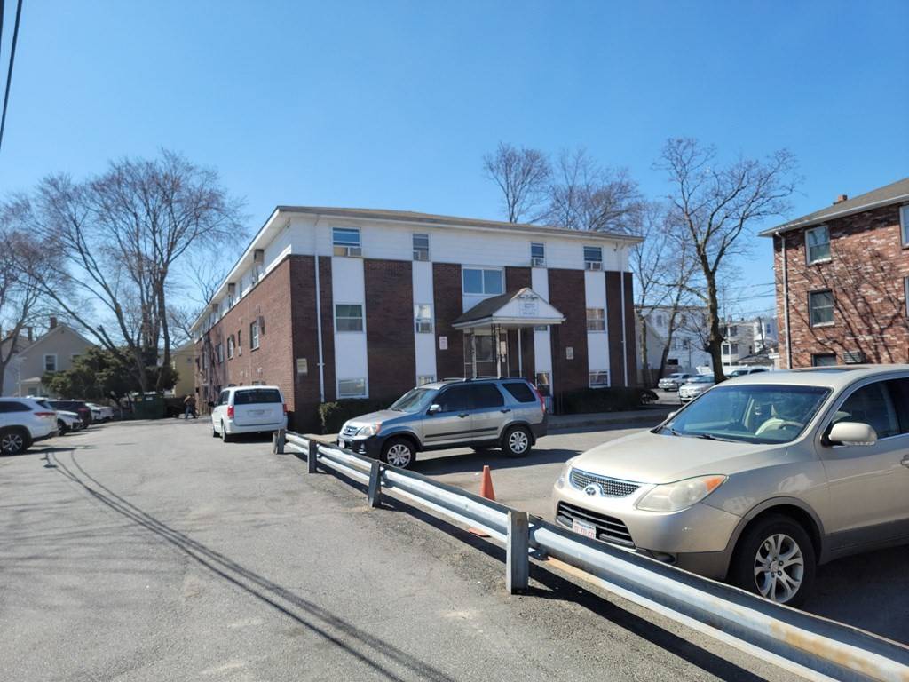 Lynn, MA 01902,108 Franklin St