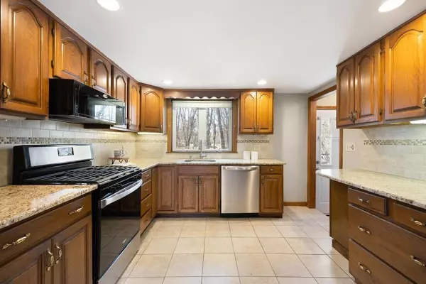 Maynard, MA 01754,25 Brown St