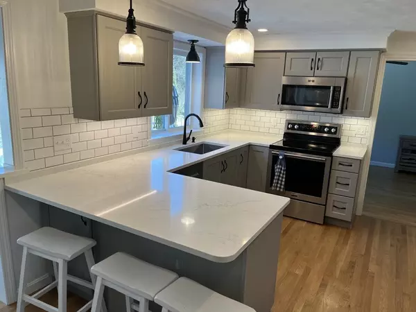 Mansfield, MA 02048,161 Winter Street